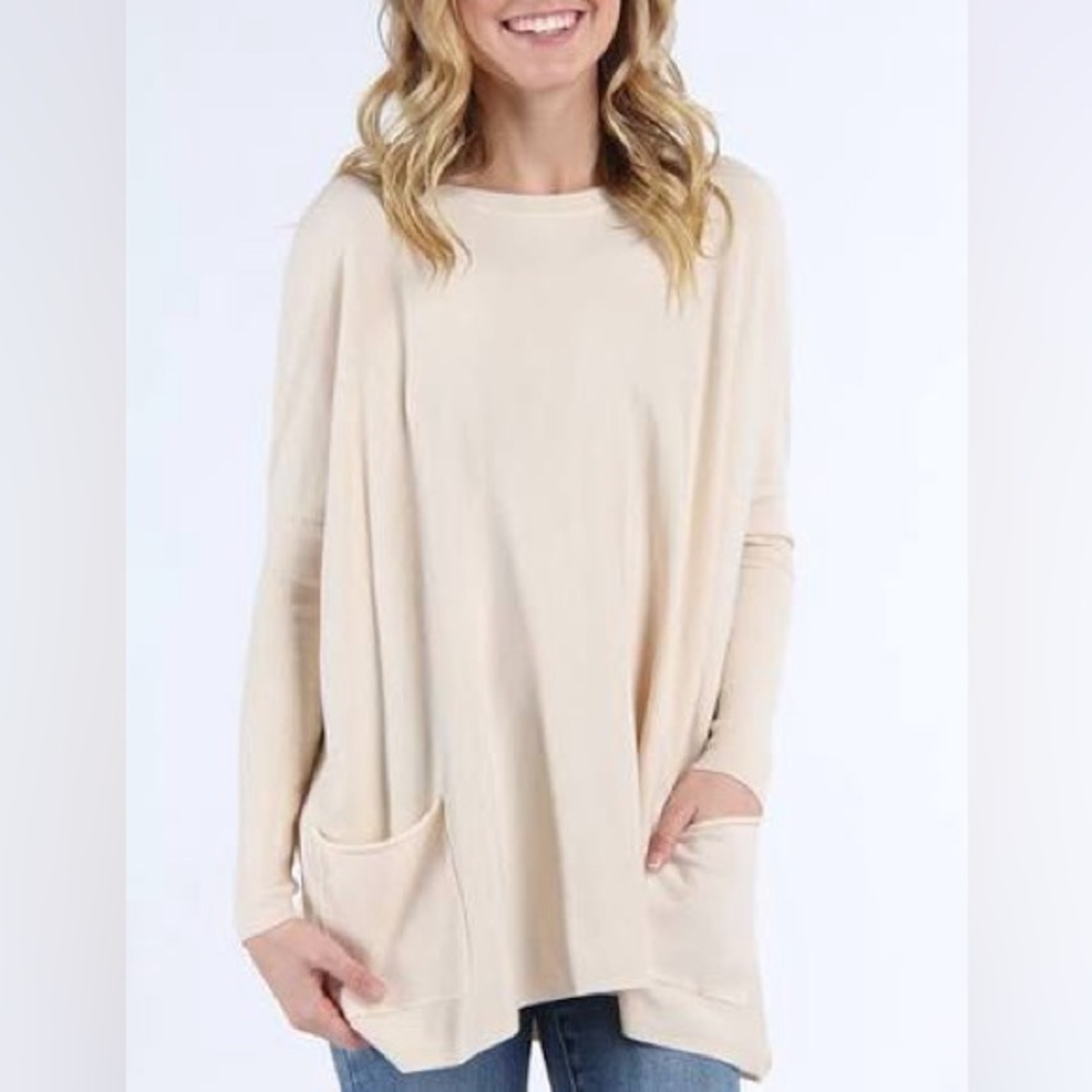 NWT TEA N ROSE Fine Knit Batwing Sweater
